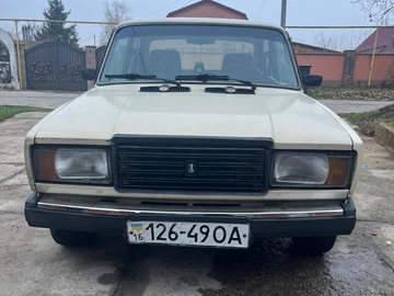 Авто ВАЗ 2107 1987 № 8237386