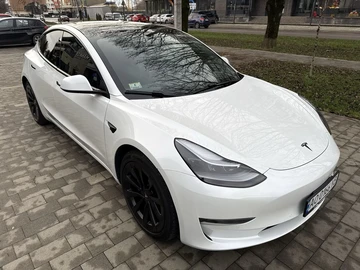 Авто Tesla Model 3 2021 № 8237414