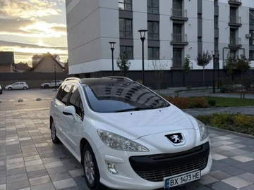 Авто Peugeot 308 2011 № 8237458
