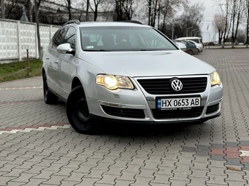 Авто Volkswagen Passat Variant 2007 № 8237613