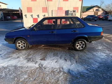 Авто ВАЗ 21099 1998 № 8237711