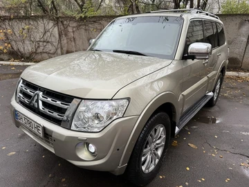 Авто Mitsubishi Pajero 2013 № 8237721