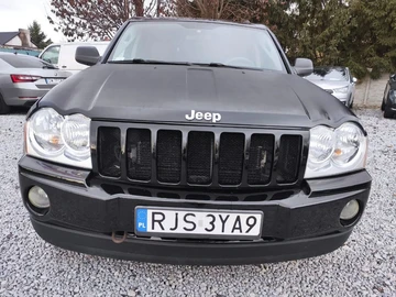 Авто Jeep Grand Cherokee 2005 № 8238003