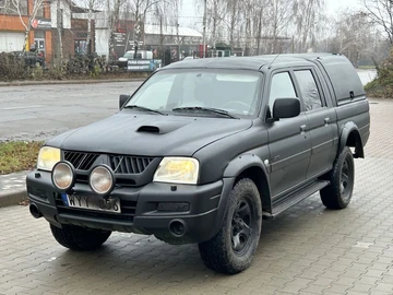 Авто Mitsubishi L 200 2005 № 8238011