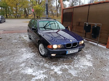 Авто BMW 5 Серия 2000 № 8238040