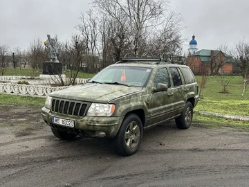 Авто Jeep Cherokee 1999 № 8238211