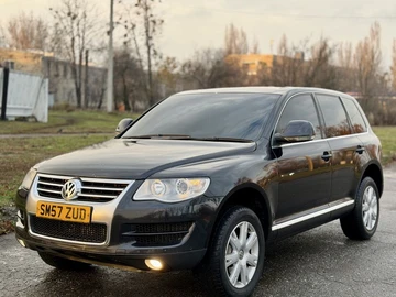 Авто Volkswagen Touareg 2009 № 8238316