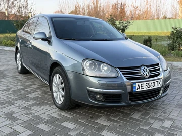 Авто Volkswagen Jetta 2008 № 8238324