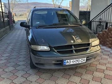 Авто Chrysler Voyager 2000 № 8238351