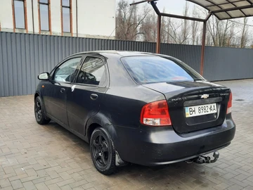Авто Chevrolet Aveo 2005 № 8238486