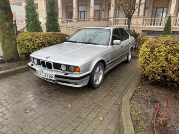 Авто BMW 5 Серия 1993 № 8238622
