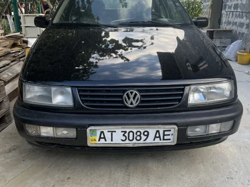 Авто Volkswagen Passat Sedan 1995 № 8238836