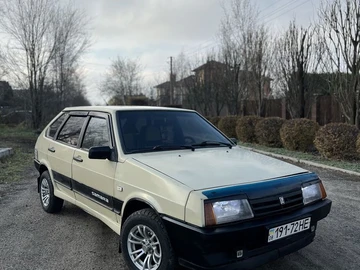 Авто ВАЗ 2109 1991 № 8238964