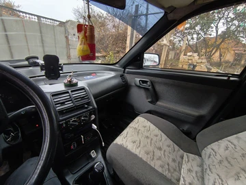Авто ВАЗ 2112 2006 № 8239055