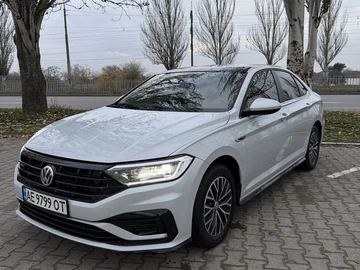 Авто Volkswagen Jetta 2018 № 8239079