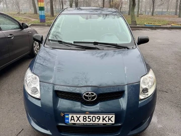Авто Toyota Auris 2007 № 8239171