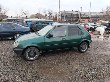 Авто Ford Fiesta 1994 № 8239197
