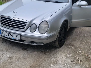 Авто Mercedes Clk Серия 1998 № 8239462