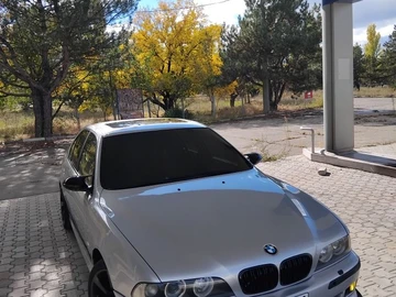 Авто BMW 5 Серия 1999 № 8239549