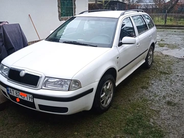 Авто Skoda Octavia 2003 № 8239551