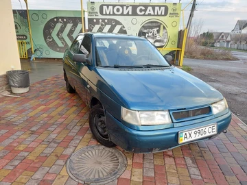 Авто ВАЗ 2110 1999 № 8239615