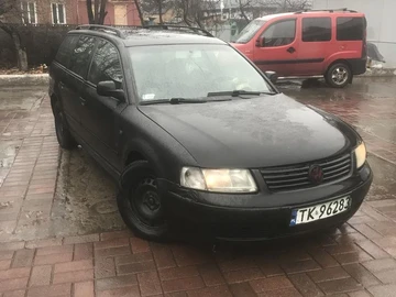 Авто Volkswagen Passat Sedan 2000 № 8239625