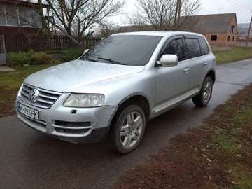 Авто Volkswagen Touareg 2005 № 8239668