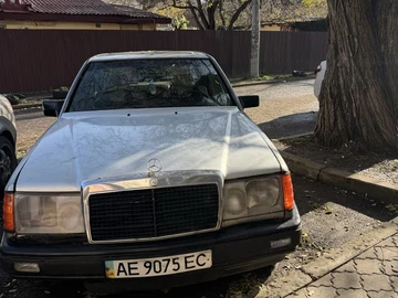 Авто Mercedes Mb 1986 № 8239769