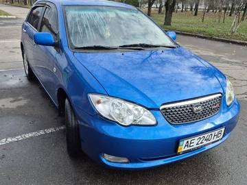 Авто BYD E6 2013 № 8239953
