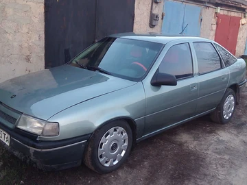 Авто Opel Vectra 1989 № 8239957