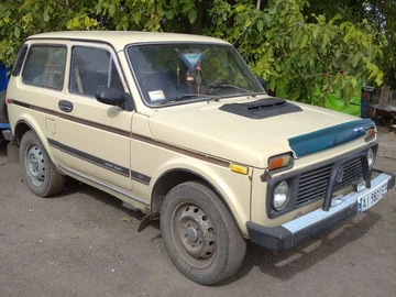 Авто ВАЗ 2121 1982 № 8240036