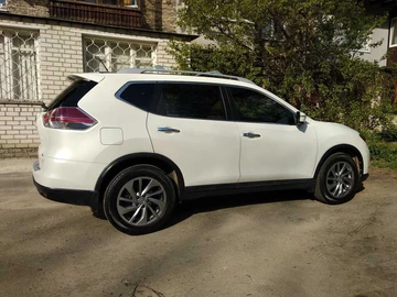 Авто Nissan Rogue 2015 № 8240046
