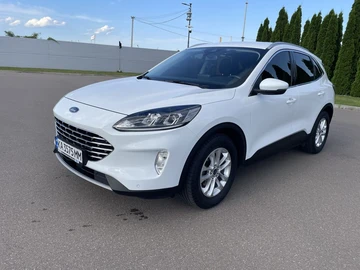 Авто Ford Kuga 2020 № 8240058