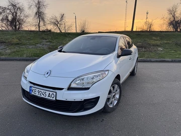 Авто Renault Megane 2013 № 8240196