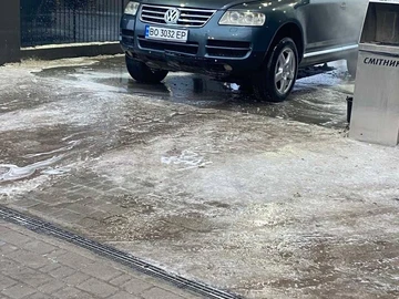 Авто Volkswagen Touareg 2004 № 8240283