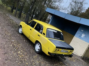 Авто ВАЗ 2101 1987 № 8240381