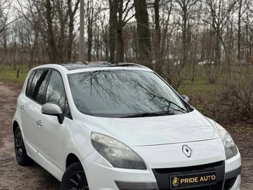 Авто Renault Scenic Iii 2011 № 8240389