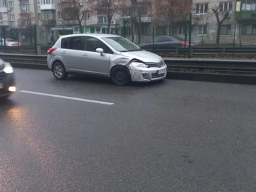 Авто Nissan Tiida 2012 № 8240417