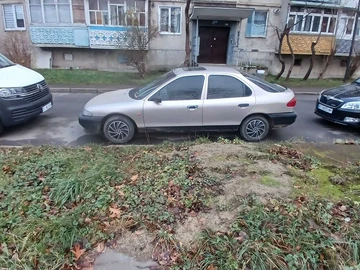 Авто Ford Mondeo 1994 № 8240487