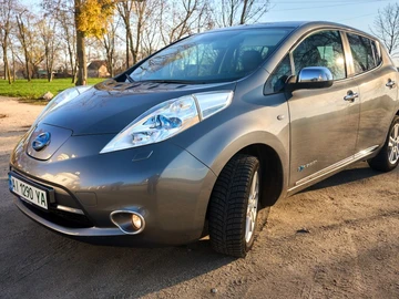 Авто Nissan Leaf 2015 № 8240499