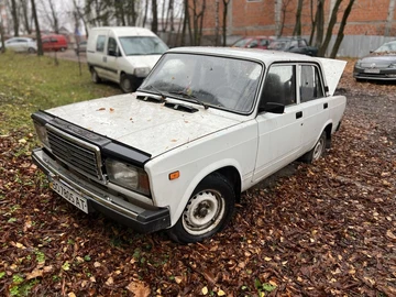 Авто ВАЗ 2105 2000 № 8240534