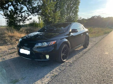 Авто KIA Cerato Forte  2010 № 8240573