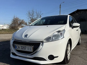 Авто Peugeot 208 2013 № 8240580