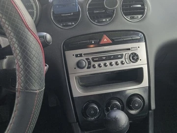 Авто Peugeot 308 2008 № 8240647