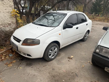 Авто Chevrolet Aveo 2005 № 8240730