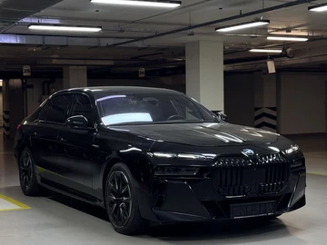 Авто BMW 7 Серия 2022 № 8240991