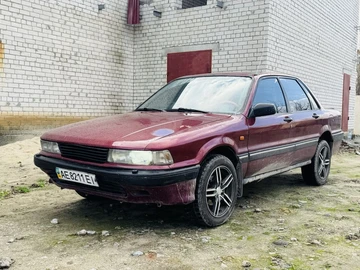 Авто Mitsubishi Galant 1990 № 8241004