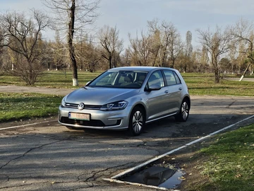 Авто Volkswagen Golf 2018 № 8241006