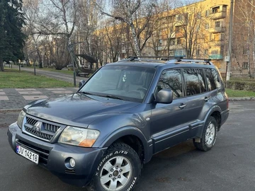 Авто Mitsubishi Pajero 2005 № 8241139