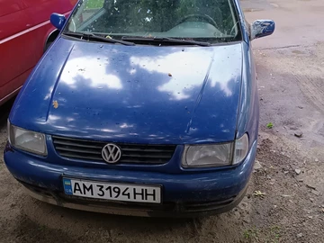 Авто Volkswagen Polo 1995 № 8241229